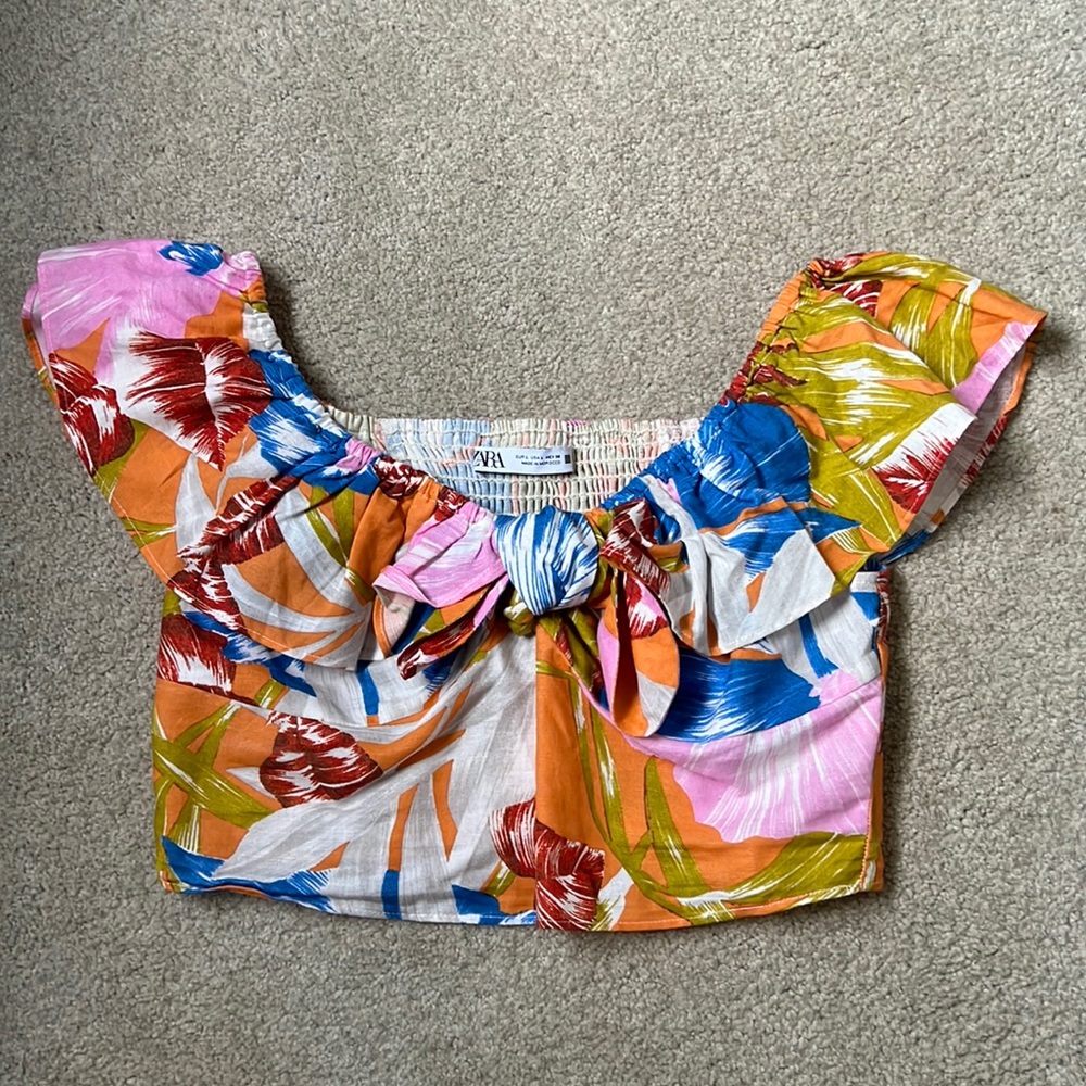 Zara Cropped Shirt
